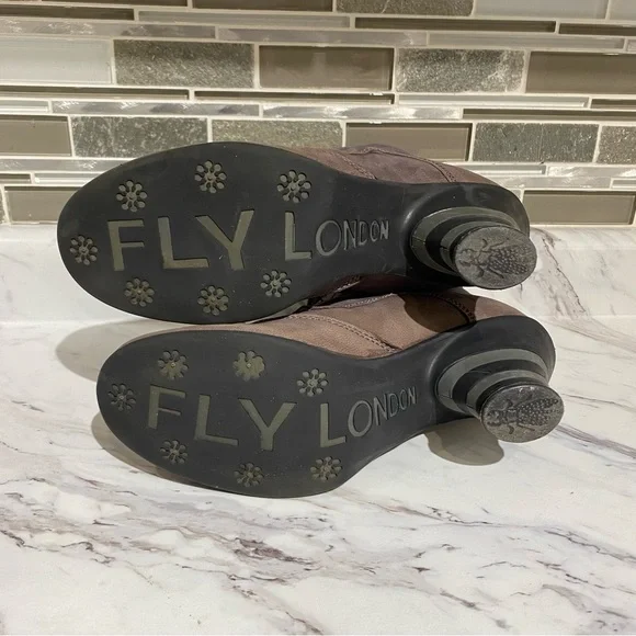 Fly London‎ - Picture 5 of 16